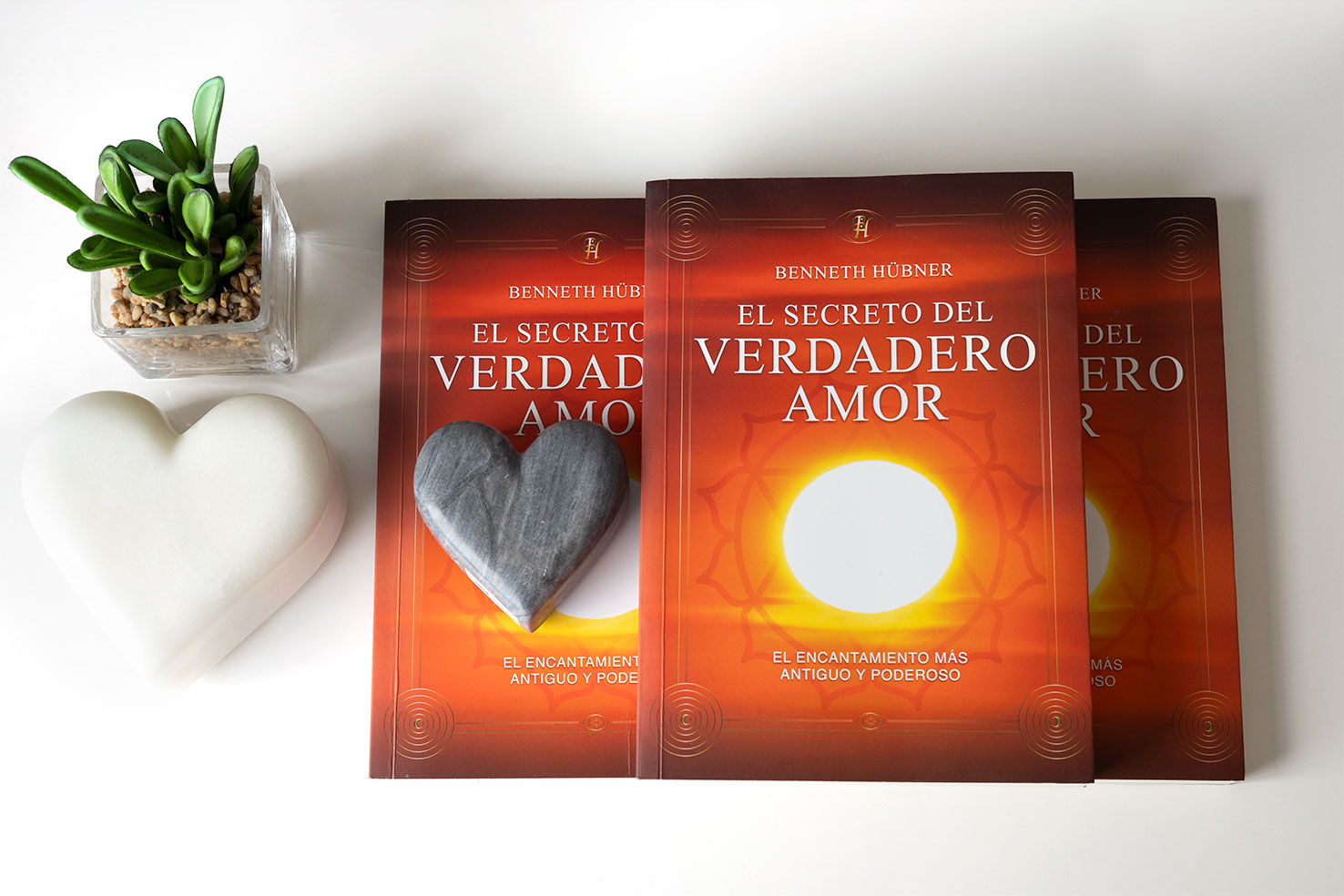 Libro de autoayuda, de crecimiento personal y espiritual. Titulo: El secreto del verdadero amor. Enseñanzas y prácticas claves para transformar tu vida y tener amor de verdad.